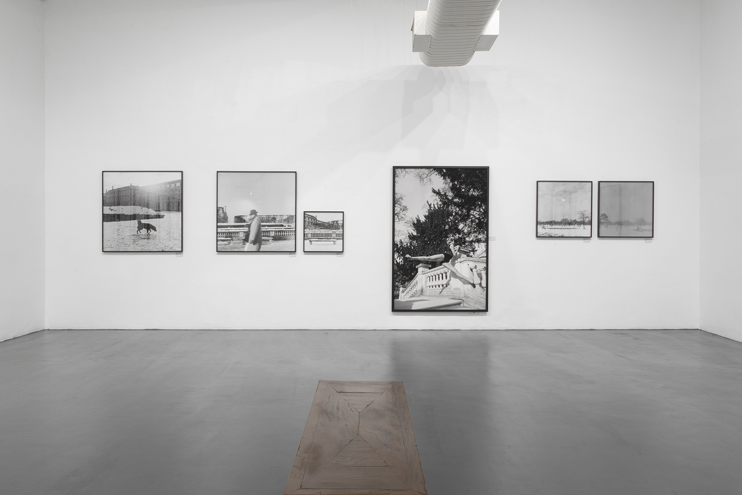 Installation view of Acervo Migratório, featuring photographs by Emilia Brandão Carneiro at Galeria Caribé in São Paulo